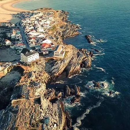 House In The Historic Area Of * Лориньян