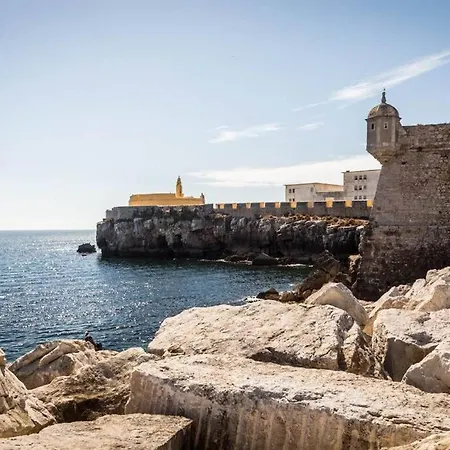 House In The Historic Area Of * Лориньян