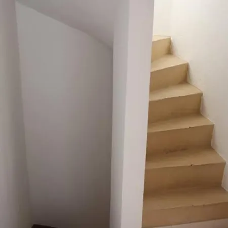 House In The Historic Area Of Лориньян